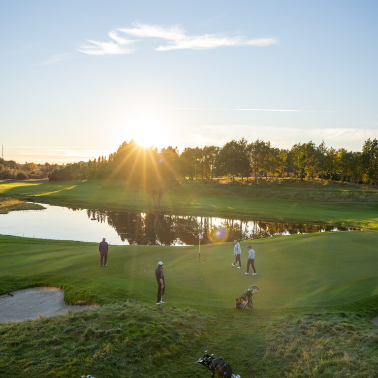 HimmerLand-Golf-Company-Day