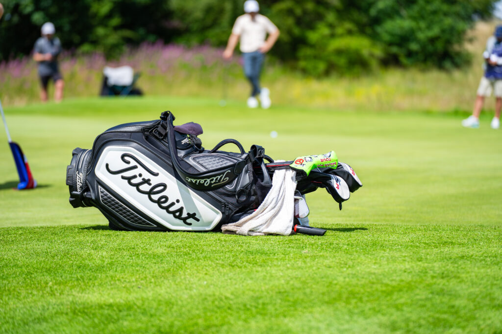 HimmerLand-Golf-Company-Day